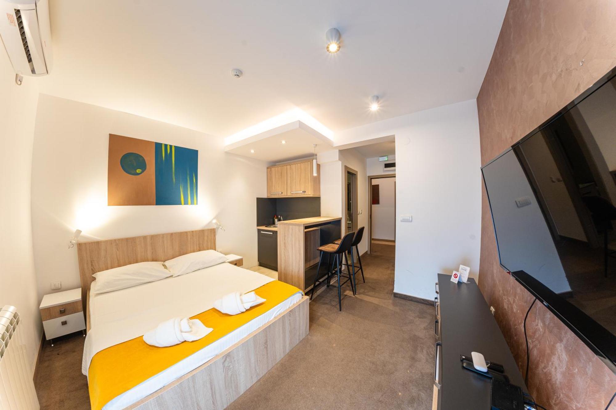 Nar Royalton Accommodation Nis Room photo